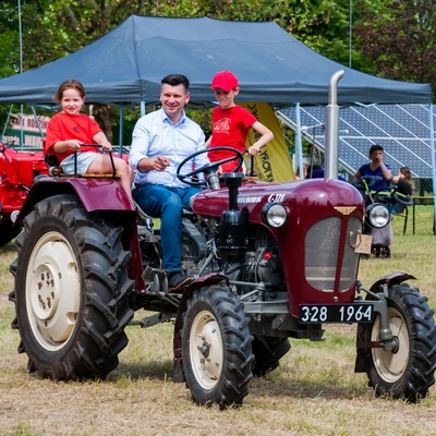 V Zlot Starych Ciągników i Samochodów w Krakowie - jubileusz