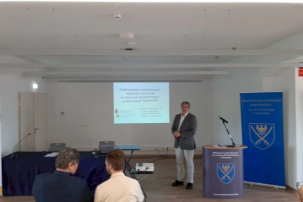 Konferencja „Wykorzystanie narzędzi informatycznych w nauce i przemyśle” 7
