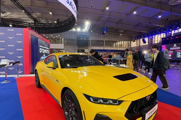 Wyjazd studentów i pracowników na Targi Motor Show do Poznania