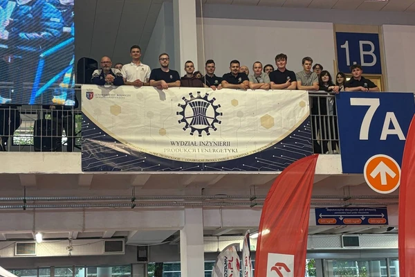 Wyjazd studentów i pracowników na Targi Motor Show do Poznania